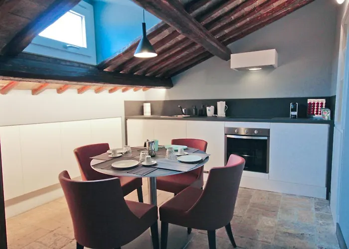Castel Sant\'Angelo Luxury Rooms & Tour